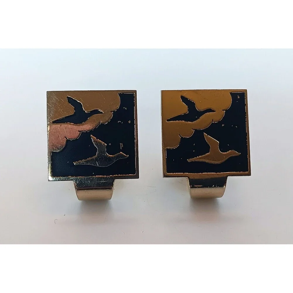 Vintage Solvar Goldtone & Black Enamel Duck Cufflinks for Non-French Cuff Shirt